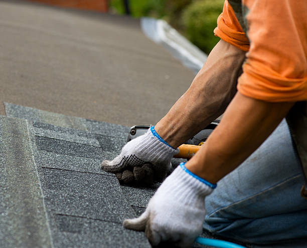 Best Local Roofing Companies  in Selah, WA